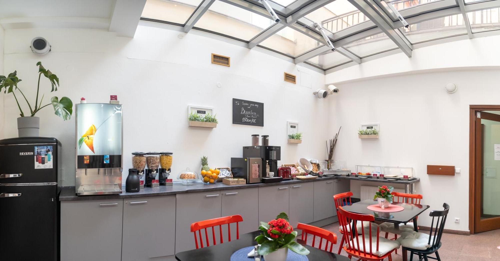 Safestay Charles Bridge Hostel