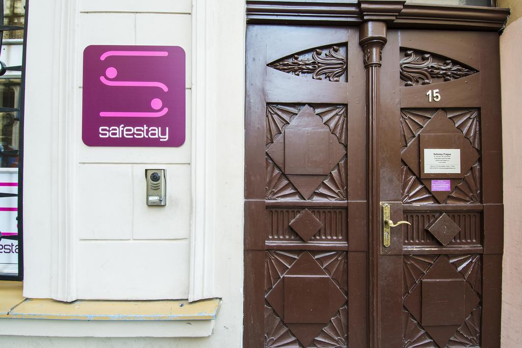 Hostel Safestay Charles Bridge Praag
